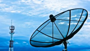Things to Consider When Choosing a Telecom Carrier for Your Business - telco build